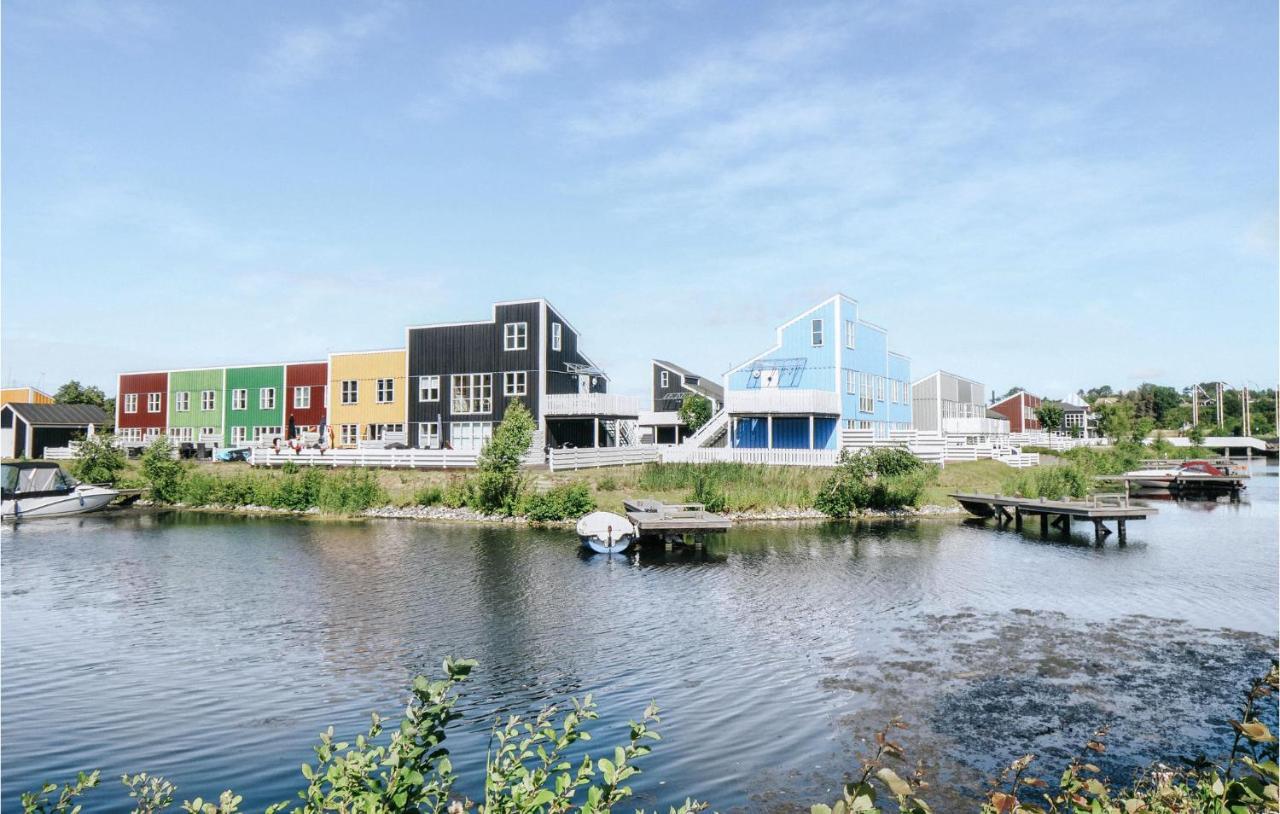 3 Bedroom Amazing Home In Ebeltoft Esterno foto