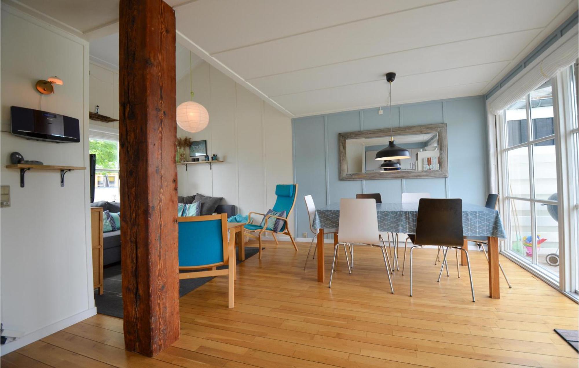 3 Bedroom Amazing Home In Ebeltoft Esterno foto