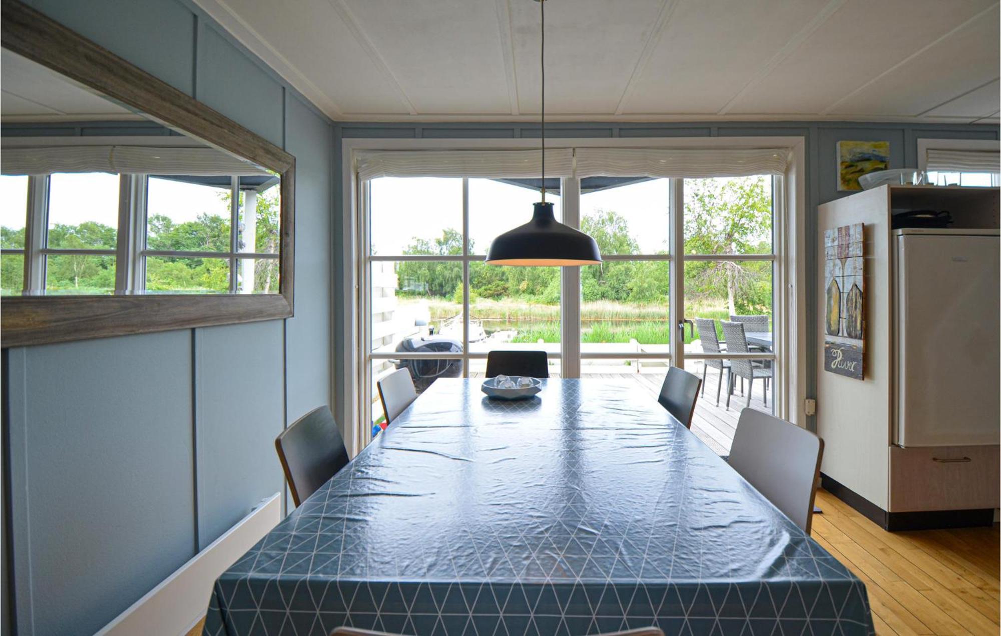 3 Bedroom Amazing Home In Ebeltoft Esterno foto