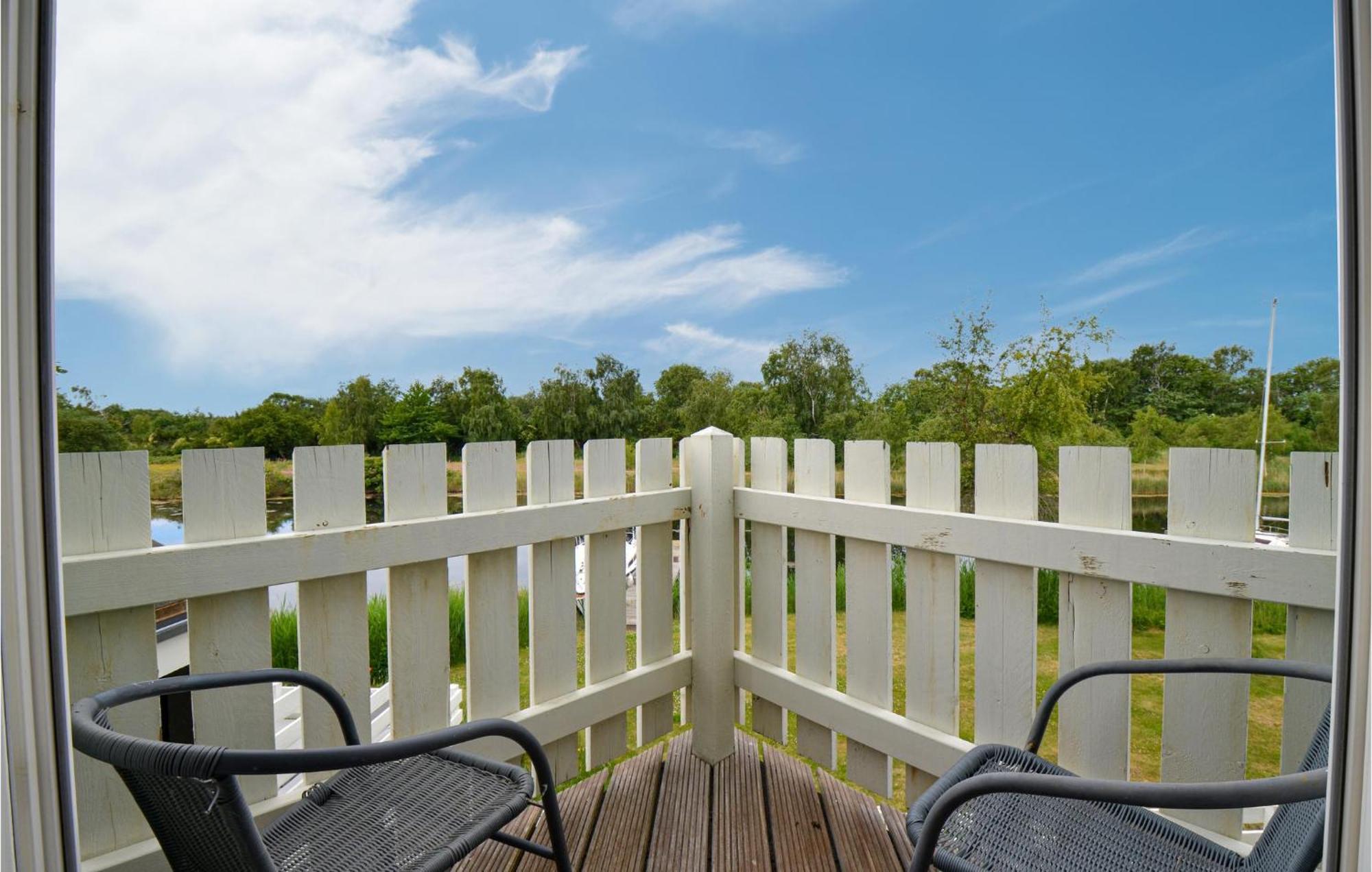3 Bedroom Amazing Home In Ebeltoft Esterno foto